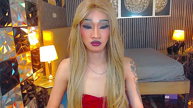 lhexiecollins live cam on StripChat