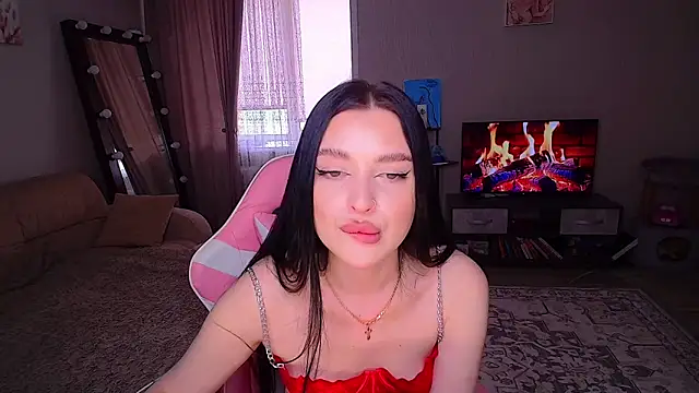 yoursLina webcam