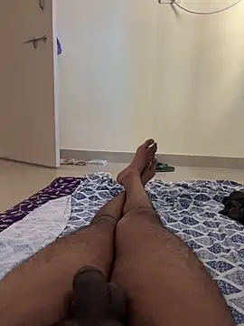 shreyas79 webcam