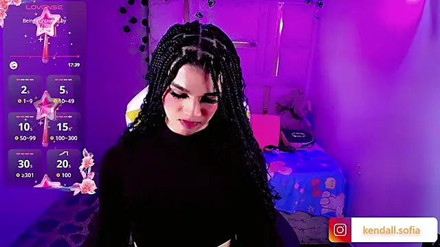 Sophiaa_doll_ webcam