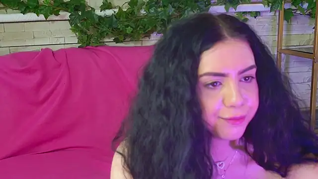 IngridMyst live cam on StripChat