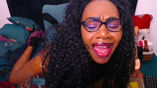 sexybootylicious webcam