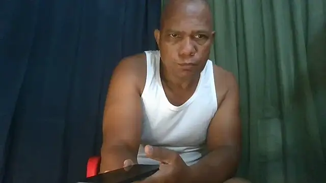 bigblackcock75 webcam