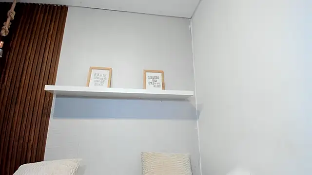 LANA-JONNES webcam