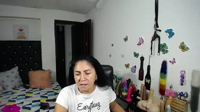 mature_bigboobs10 webcam