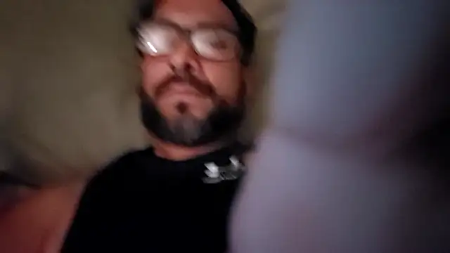 Forbidden_daddy live cam