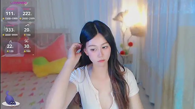 Aimee-520 webcam