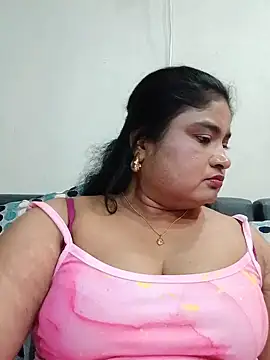 hornyriyanka live cam on StripChat
