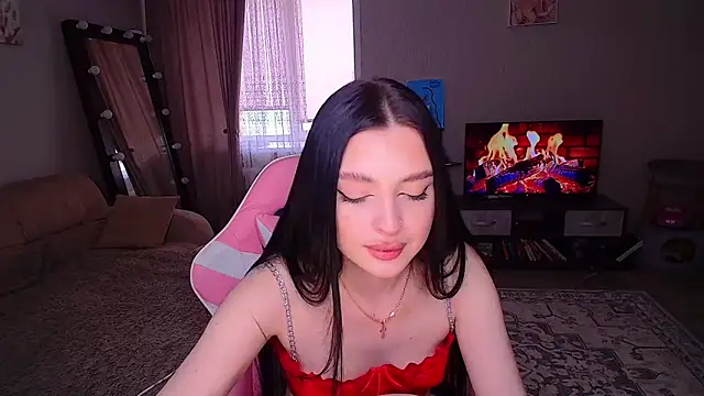 yoursLina live cam on StripChat