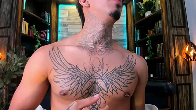 Donovan_Desmond live cam on StripChat