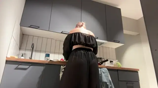 Charming_Daphny webcam