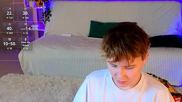 two_gerls_here webcam