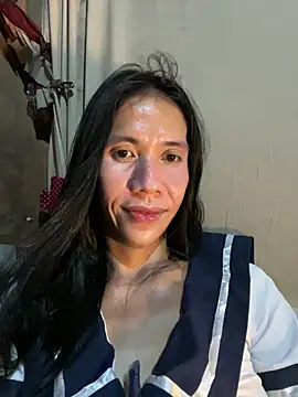 LoveRUBY143 webcam