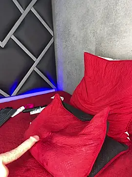 Lucian-greyy live cam