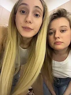 Pink_Kiss webcam