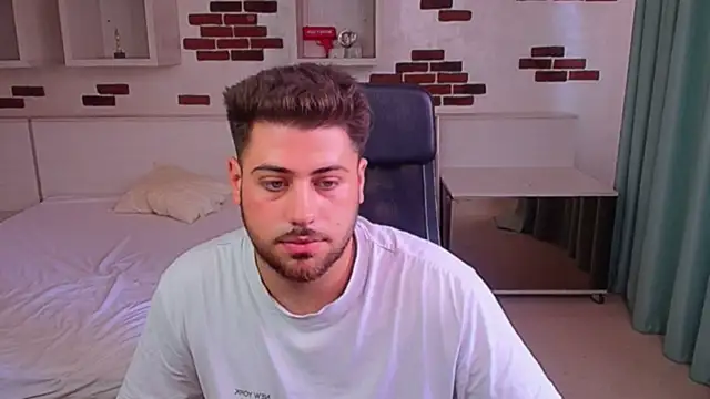DaxGreer webcam