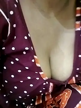 Alisha-sexy webcam