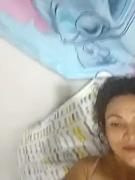 bella-diaz webcam