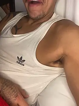Tatuadomoreno23cm webcam