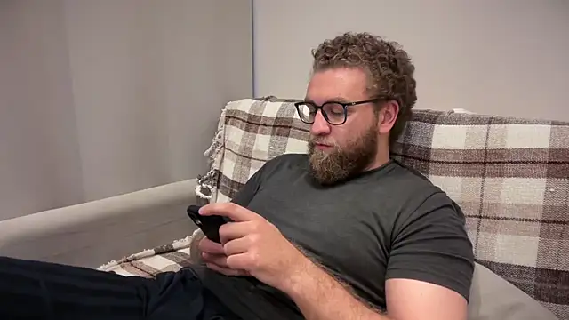 Bear_bear_ webcam