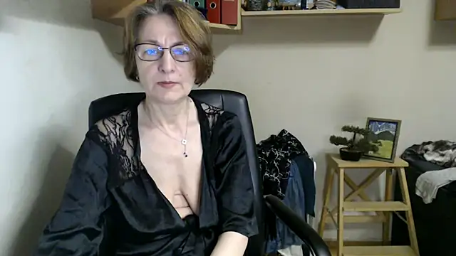katemodel webcam