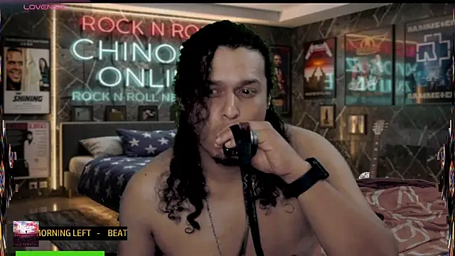 chino_roz live cam