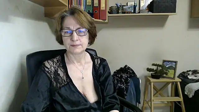 katemodel webcam