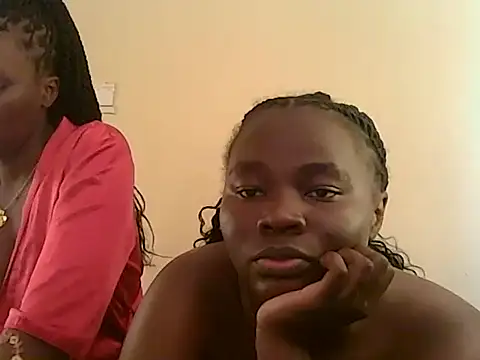 roziebeauty webcam