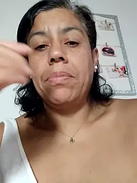 Molly_newman6 live cam on StripChat