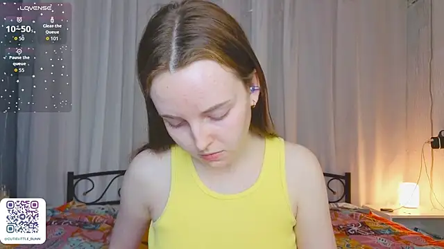 bae_cake_ webcam