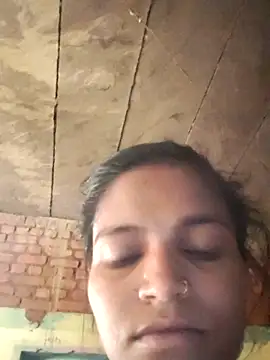 Gungun_thakur live cam on StripChat
