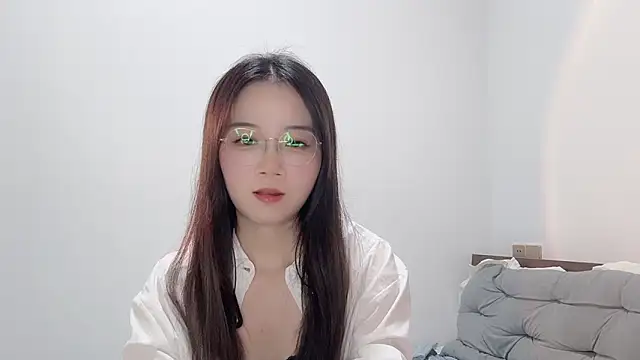 77-Vicky webcam