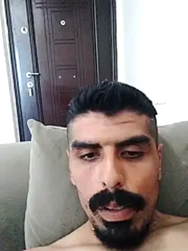 bahadr23 live cam on StripChat