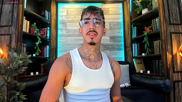 Donovan_Desmond live cam