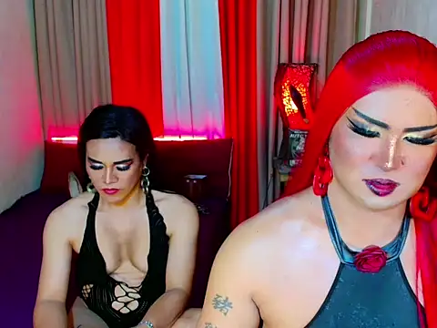 Wildest_Slave_Huntress webcam