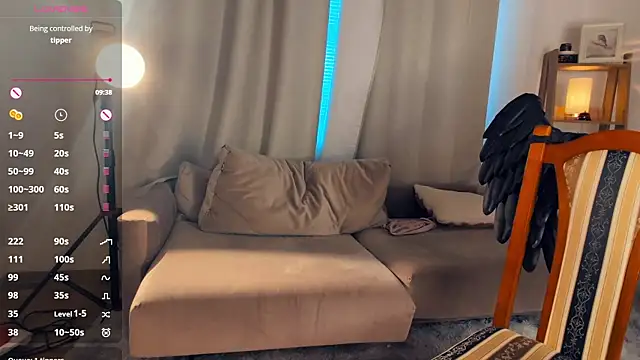 LaureMestler live cam