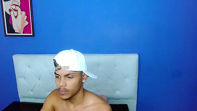 Angel_foxc13 webcam