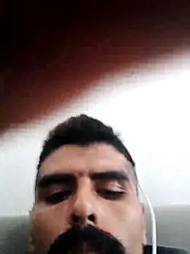 bahadr23 webcam