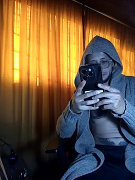 sebastian_horny webcam
