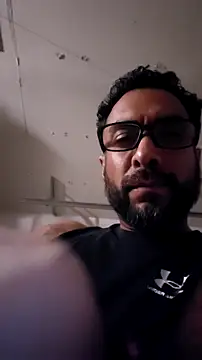 Forbidden_daddy live cam