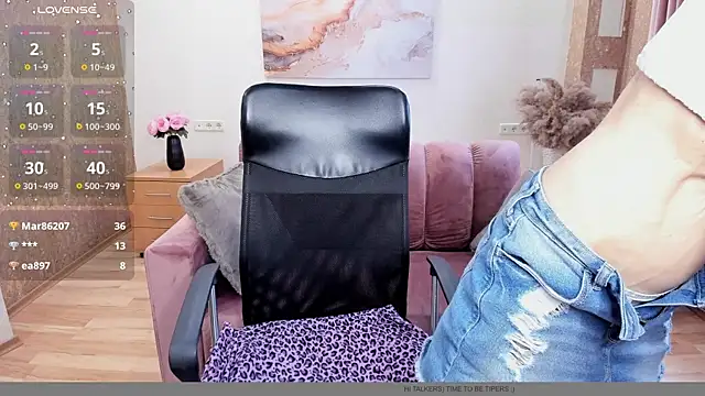 Dana_Haliti webcam