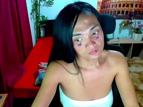 xAsianTOPModelx live cam on StripChat
