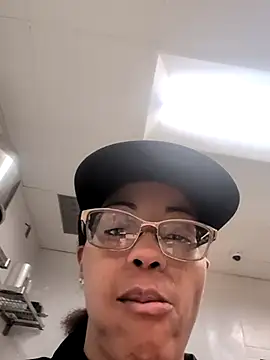 Synfulsymone9 webcam
