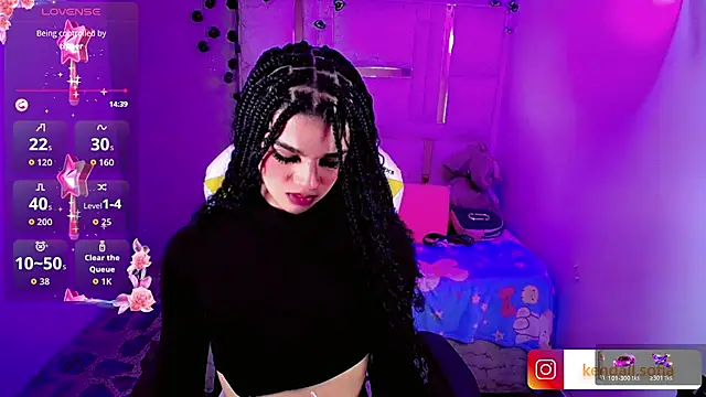 Sophiaa_doll_ webcam