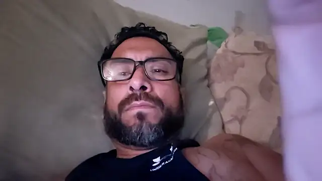 Forbidden_daddy live cam on StripChat