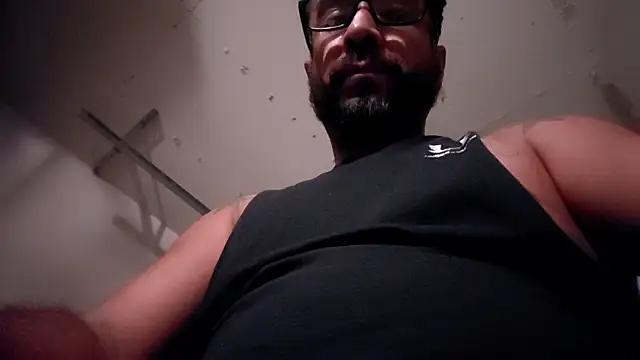 Forbidden_daddy webcam