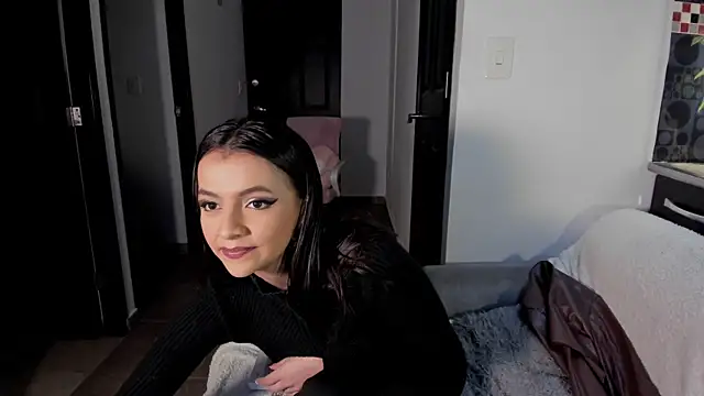 ImLiaa live cam on StripChat