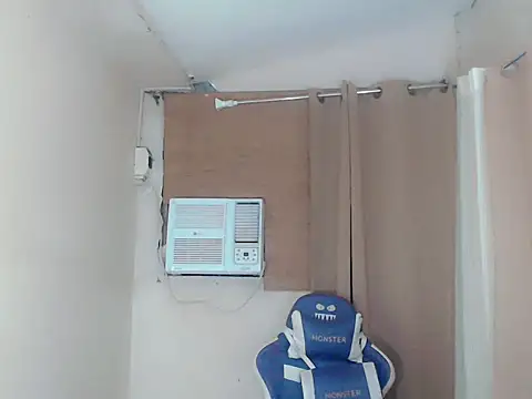 Ur_Goddes_Barbie webcam