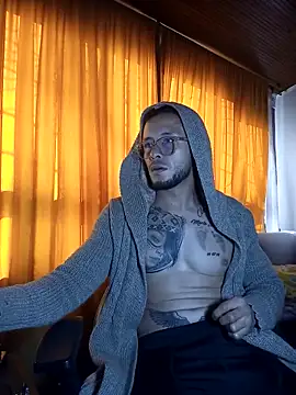 sebastian_horny webcam
