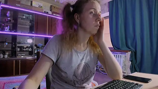 pa1e_pr1ncess webcam